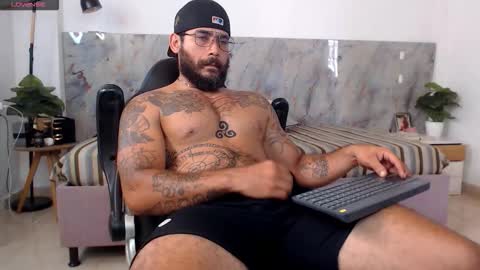 hanz_col online show from March 2026 04:02:01 PM