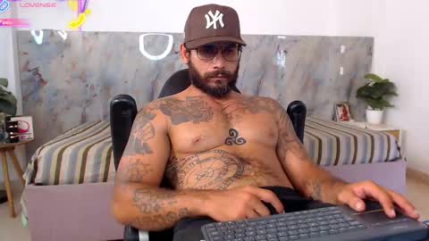 Snapshot of hanz_col chatting on May 2026 05:53:02 PM hanz_col online show from May 2026 05:53:02 PM
