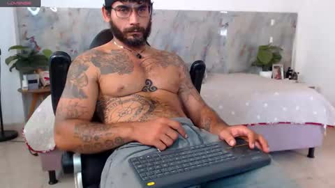 Snapshot of hanz_col chatting on June 2026 05:24:02 PM hanz_col online show from June 2026 05:24:02 PM