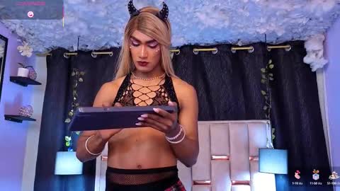 Snapshot of hanzking01 chatting on September 2025 05:18:01 AM Hanzking01 online show from September 2025 05:18:01 AM