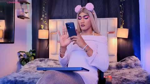 Snapshot of hanzking01 chatting on September 2025 03:40:02 AM Hanzking01 online show from September 2025 03:40:02 AM