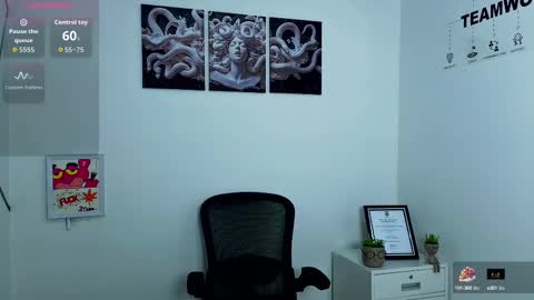 Snapshot of hanzking01 chatting on October 2025 10:25:01 AM Hanzking01 online show from October 2025 10:25:01 AM