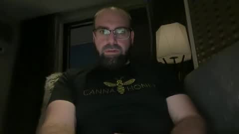 Snapshot of happy_cabbage chatting on December 2024 07:43:01 AM happy_cabbage online show from December 2024 07:43:01 AM