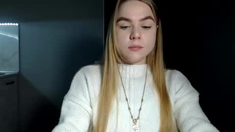 Snapshot of happy_fox_ chatting on February 2025 09:14:01 PM happy_fox_ online show from February 2025 09:14:01 PM