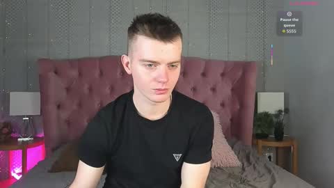 Snapshot of happydeimos chatting on November 2025 10:43:02 PM happydeimos online show from November 2025 10:43:02 PM