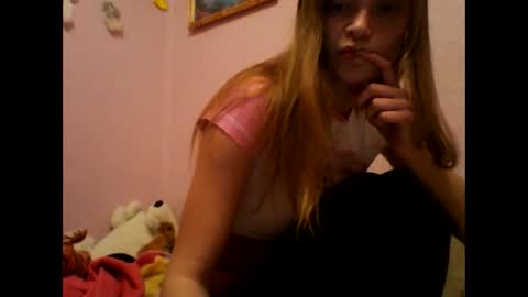 happyemily  online show from March 2026 08:27:02 PM