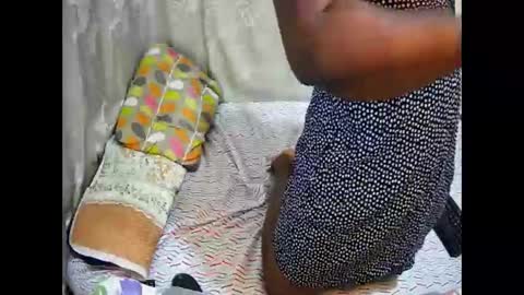 Snapshot of happysonia chatting on December 2025 12:14:02 PM happysonia online show from December 2025 12:14:02 PM