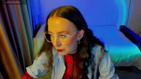Snapshot of happystephanie chatting on June 2026 07:17:02 PM Stephanie online show from June 2026 07:17:02 PM