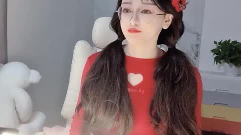 Snapshot of happysweetie168 chatting on February 2025 01:51:01 PM Daisy online show from February 2025 01:51:01 PM