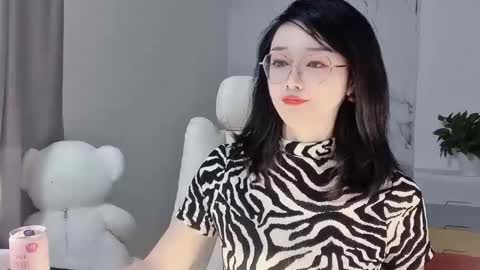 Snapshot of happysweetie168 chatting on March 2025 04:58:02 AM Daisy online show from March 2025 04:58:02 AM