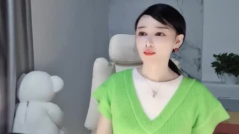 Snapshot of happysweetie168 chatting on March 2025 05:49:01 PM Daisy online show from March 2025 05:49:01 PM