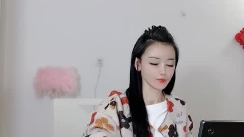 happysweety1688 online show from February 2026 04:19:01 PM