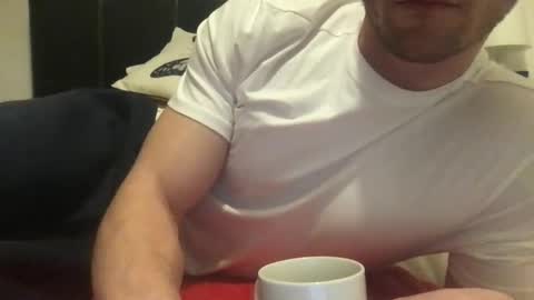 happytoplay22 online show from February 2026 08:47:01 PM