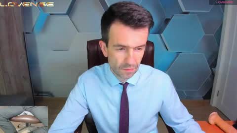 Snapshot of hard_and_juici chatting on June 2026 09:08:02 AM Steve online show from June 2026 09:08:02 AM
