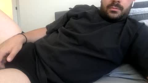 Snapshot of hardaussie21 chatting on December 2025 01:01:02 AM HardAussie21 online show from December 2025 01:01:02 AM