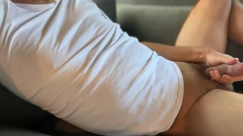 hardbecauseofyou online show from February 2026 07:21:01 PM