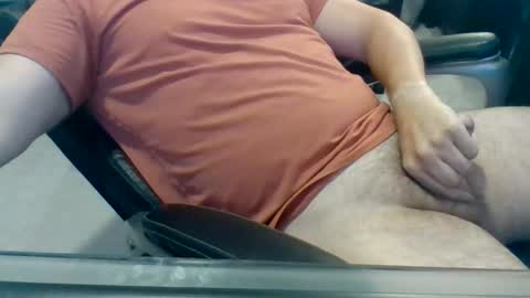 Makeithappen9086 online show from April 2026 04:32:02 PM