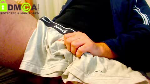 Snapshot of hardhairyb1g chatting on January 2025 01:01:01 PM hardhairybig online show from January 2025 01:01:01 PM