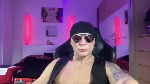 Snapshot of hardmattsteel chatting on February 2025 01:30:02 AM MATTSTEEL - ITALIAN STALLION online show from February 2025 01:30:02 AM