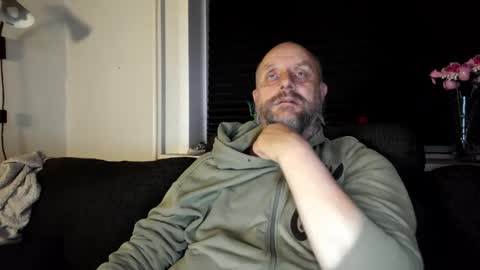 MrLazy online show from May 2026 09:09:02 PM