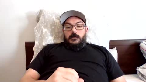 AverageEggplant online show from February 2025 07:03:01 PM