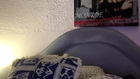 Snapshot of hardnstyle chatting on December 2024 04:09:02 AM HARD AND STYLE online show from December 2024 04:09:02 AM