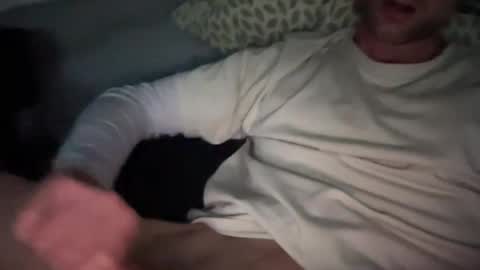 Snapshot of hardnstyle chatting on February 2025 04:39:02 PM HARD AND STYLE online show from February 2025 04:39:02 PM