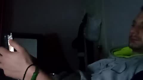 Snapshot of hardnstyle chatting on February 2025 03:50:01 AM HARD AND STYLE online show from February 2025 03:50:01 AM