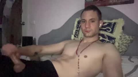 Snapshot of hardnstyle chatting on February 2025 04:35:01 AM HARD AND STYLE online show from February 2025 04:35:01 AM