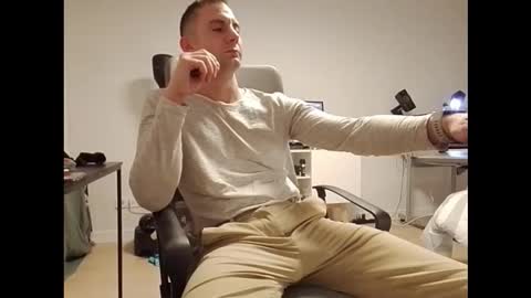 Snapshot of hardnstyle chatting on February 2026 01:48:02 AM HARD AND STYLE online show from February 2026 01:48:02 AM