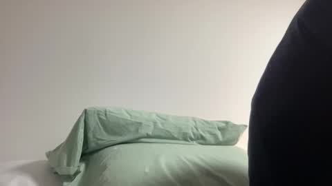 Snapshot of hardnstyle chatting on February 2026 01:06:01 AM HARD AND STYLE online show from February 2026 01:06:01 AM