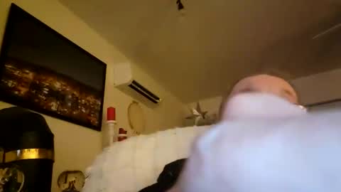 Jim online show from December 2025 05:02:01 AM