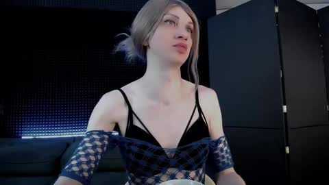 Miss Hardy online show from November 2025 03:30:02 AM