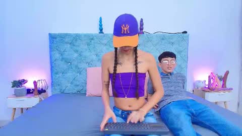 Snapshot of hari_andre_ chatting on January 2026 01:05:02 PM H A R I A N D R E online show from January 2026 01:05:02 PM