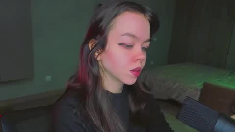 Snapshot of haribo_asmr chatting on February 2025 07:35:01 AM Miss Hari online show from February 2025 07:35:01 AM