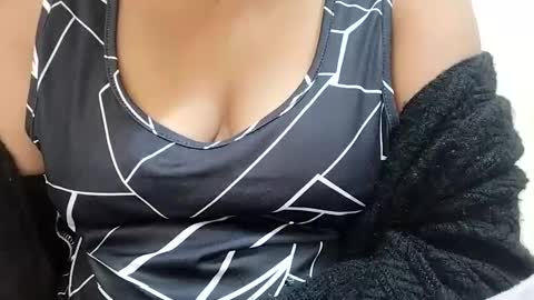 Sweety online show from February 2025 10:26:01 AM