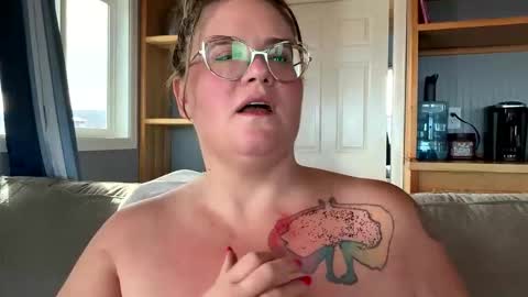 Fiiona online show from April 2026 02:02:01 AM