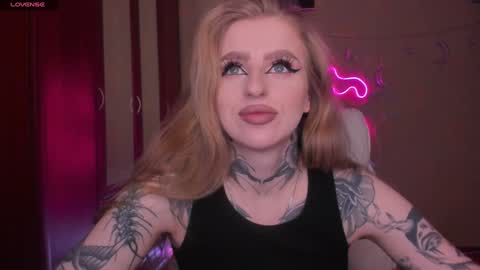 Julia online show from December 2024 04:53:02 AM