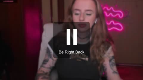 Julia online show from January 2025 04:59:01 AM