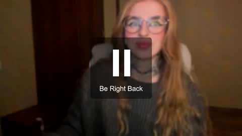 Julia online show from December 2025 05:36:02 AM