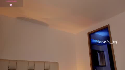 Snapshot of harley_sweett chatting on January 2025 01:56:02 AM online show from January 2025 01:56:02 AM