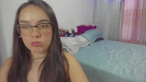 Natii  online show from October 2025 10:30:01 PM