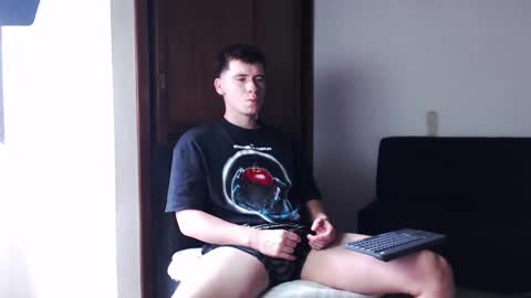 Snapshot of harry_brown2324 chatting on September 2025 04:40:02 PM Sebastian online show from September 2025 04:40:02 PM