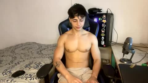 Snapshot of harry_p01 chatting on December 2024 01:36:02 PM harry_p01 online show from December 2024 01:36:02 PM