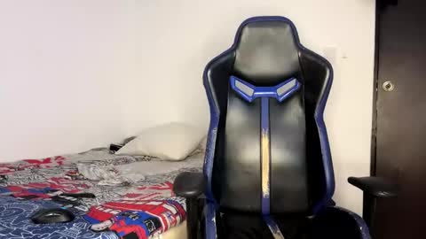 Snapshot of harry_p01 chatting on October 2025 01:04:02 AM harry_p01 online show from October 2025 01:04:02 AM