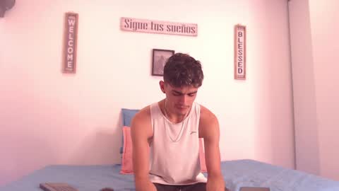 Snapshot of harrythomson1 chatting on December 2024 04:36:02 AM harry thomson online show from December 2024 04:36:02 AM