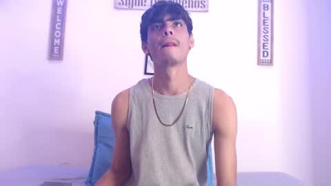 Snapshot of harrythomson1 chatting on February 2025 02:42:02 AM harry thomson online show from February 2025 02:42:02 AM