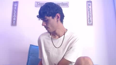 Snapshot of harrythomson1 chatting on February 2025 08:16:01 AM harry thomson online show from February 2025 08:16:01 AM