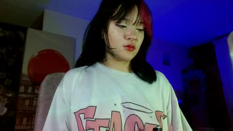 Im Emily and I could be the love of your life    online show from April 2026 02:55:01 AM