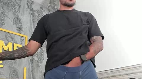 Snapshot of hassan_golddick chatting on March 2026 07:49:02 PM HASSAN online show from March 2026 07:49:02 PM